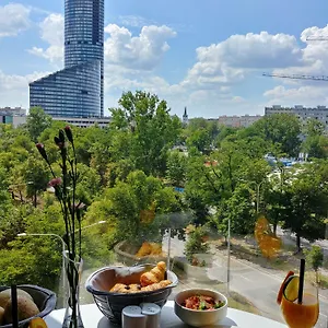 Hotell Q Plus, Wrocław